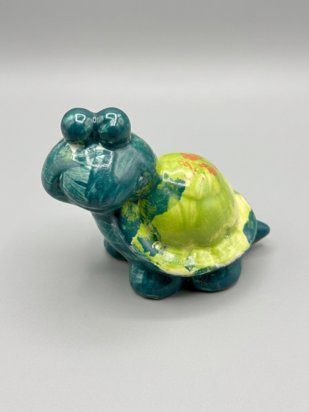 Vintage Hand-Painted Ceramic Turtle Figurine Decorative Collectible